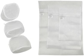 Jaxon-Mesh-Laundry-Bags on sale