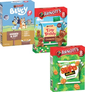 Arnott%26%23039%3Bs+Multipack+Bluey%2C+Tiny+Teddy+or+Shapes+Crackers+168g-200g