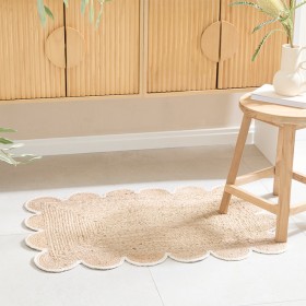 Aria+Scalloped+Natural%2FWhite+Jute+Utility+Rug+by+Habitat