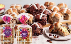 Coles+Hot+Cross+Buns+3+Pack%2C+6+Pack+or+9+Pack