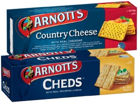 Arnott%26%23039%3Bs+Country+Cheese%2C+Sheds+or+Sesame+Wheat+Crackers+250g