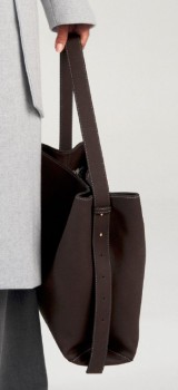 Basque-Pia-Shoulder-Bag-Chocolate on sale