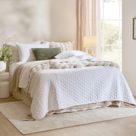 Natural+280gsm+Cotton+Quilt+by+Habitat