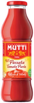 Mutti-Passata-Tomato-Pure-700g on sale