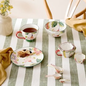 Easton+Diningware