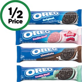 Oreo-or-Oreo-Double-Stuff-Cookies-128-131g on sale