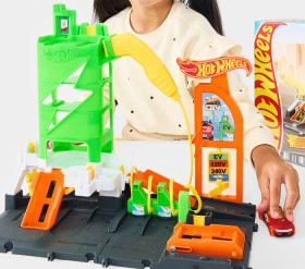 Hot-Wheels-City-Super-Recharge-Fuel-Station on sale