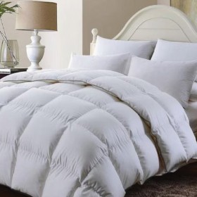 Royal-Comfort-Bamboo-Quilt-350GSM-Queen on sale