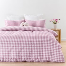 Gingham+Cotton+Rich+Reversible+Quilt+Cover+Set+-+King+Bed%2C+Berry