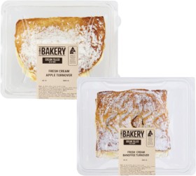 Coles+Bakery+Apple+or+Banoffee+Turnover