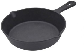 The+Cooks+Collective+Cast+Iron+Seasoned+Mini+Frypan+15cm