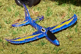 Foam+Glider+with+DIY+Stickers