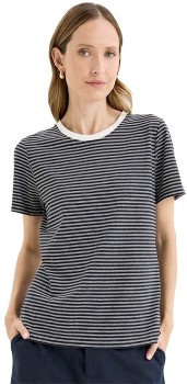 Yarra+Trail+Ridge+Tee+in+Navy+and+White