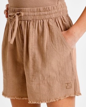 Tilii-Essentials-linen-Short on sale