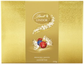 Lindt+Lindor+Gift+Box+235g