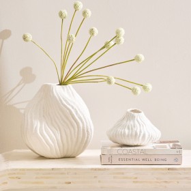 Sands+Vase+by+M.U.S.E.
