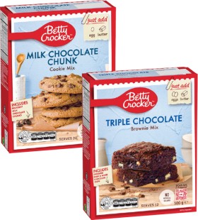 Betty+Crocker+Choc+Chunk+Cookies+485g+or+Triple+Choc+Fudge+Brownies+Baking+Mix+500g