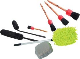 Streetwize-Brush-Dusters on sale