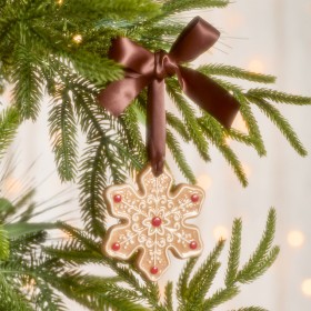 Sugar-and-Spice-Snowflake-Hanging-Decoration-by-Pillow-Talk on sale