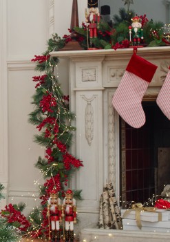 Myer+Giftorium+Fraser+Fir+Prelit+Garland+180cm