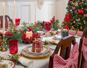 Heritage-Traditional-Christmas-Dinnerware on sale