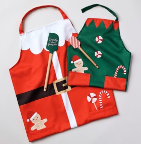 The+Cooks+Collective+Christmas+Mini+%26amp%3B+Me+Baking+Set+of+4