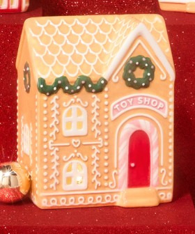 Light+Up+Gingerbread+Toy+Shop