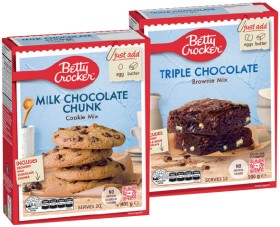 Betty-Crocker-Baking-Mix-320500g-Selected-Varieties on sale