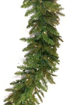 Christmas+Garland+9+FT+Mantua+Pine+with+35+LED+Ea