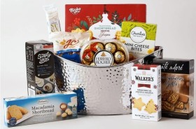 Flavoursome+by+Myer+Festive+Bucket+Hamper