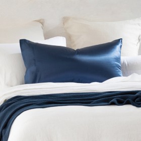 Navy+Mulberry+Silk+Plain+Pillowcase+by+M.U.S.E.
