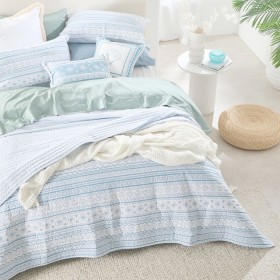 Escardo-Coverlet-Pack-by-Habitat on sale