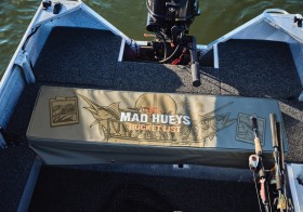 The+Mad+Hueys+Tinnie+Cushion