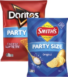 Smith%26%23039%3Bs+Crinkle+Cut+Potato+Chips+or+Doritos+Big+Bag+380g