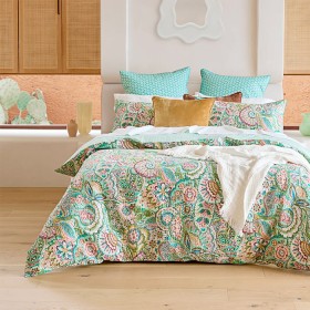 Komodo-Quilt-Cover on sale