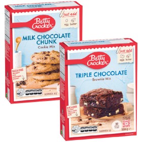 Betty-Crocker-Baking-Treats-Mixes-400-500g on sale