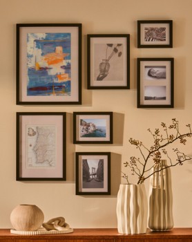 Vue-Black-Photo-Frames on sale