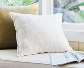 Australian+House+%26amp%3B+Garden+Sandy+Cape+Belgian+Linen+Cushion+-+White