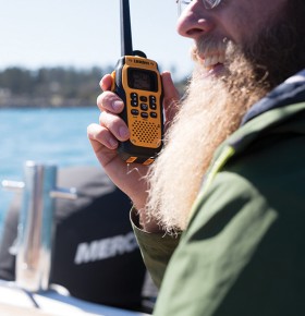 Uniden+VHF+Handheld+Marine+Radios