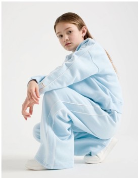 Tilli-Sunday-Club-Oversized-Crew-Sweat on sale