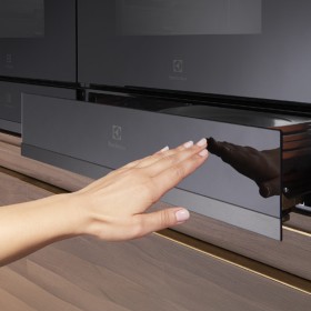 Electrolux-14cm-Warming-Drawer on sale