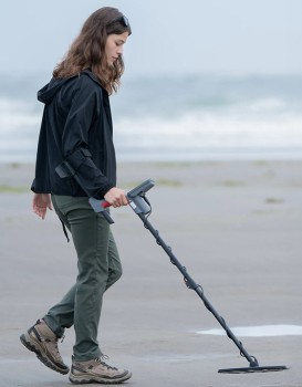 Minelab-Vanquish-360-Metal-Detector on sale