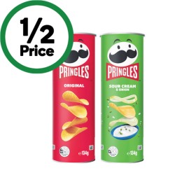 Pringles-118-134g on sale