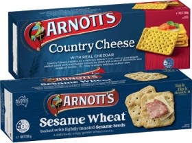 Arnott%26rsquo%3Bs+Country+Cheese%2C+Sesame+or+Cheds+Crackers+250g