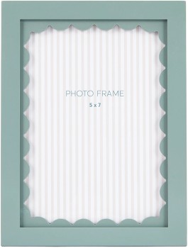 Scallop-Photo-Frame-5in-x-7in-Green on sale