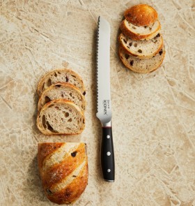 The-Custom-Chef-Baccarat-iconiX-Bread-Knife-20cm on sale