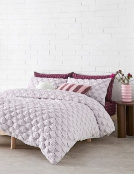 Vue+Fran+Quilted+Bow+Quilt+Cover+Set%5E
