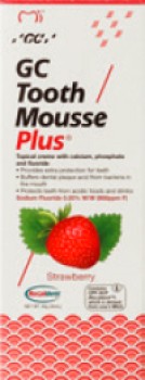 GC-Tooth-Mousse-Plus-Strawberry-40g on sale
