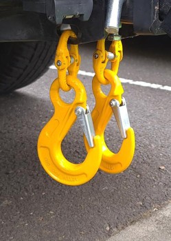 Rough-Country-Vehicle-Chain-Safety-Hook-Set-2T on sale