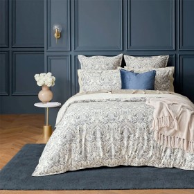 Antonio-Quilt-Cover on sale